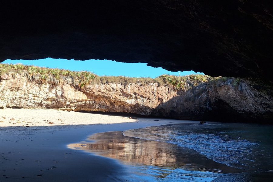 Hidden Beach tour at the Marietas Islands, Puerto Vallarta